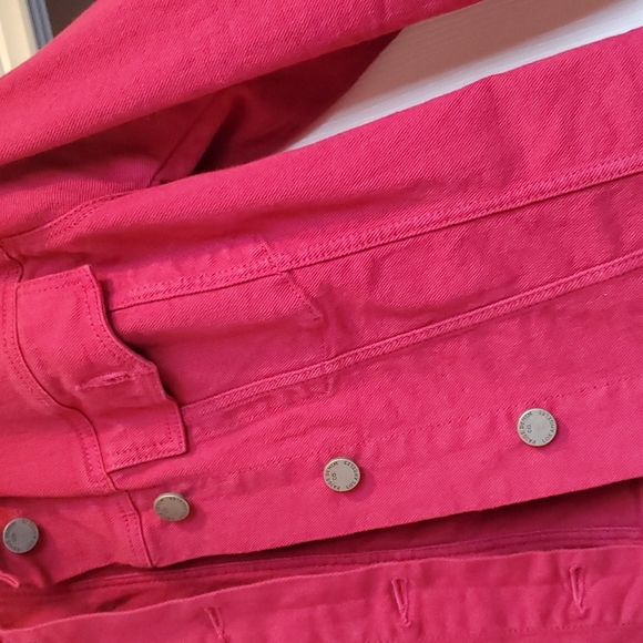 Jean Jacket Red - Picture 2 of 3